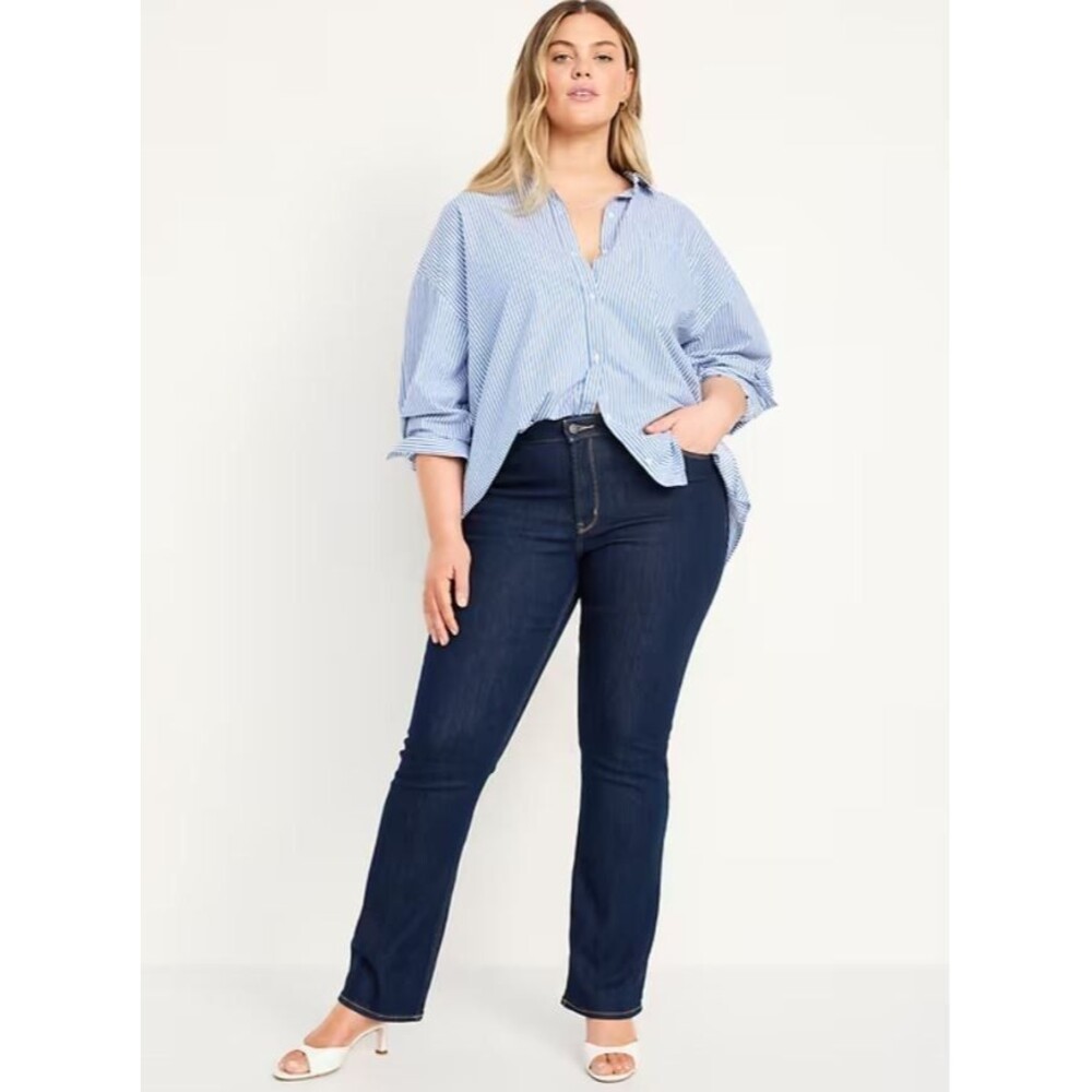 Old Navy Diva Bootcut Jeans 20 Pre-Owned Crater Lake Wash Classic Fit Denim